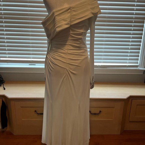 Ieena for Mac Duggal Long Beaded Sleeve Asymmetrical One Shoulder Midi Dress - Picture 4 of 11